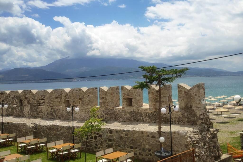 Naupactus Unique Harbor Apartment In A Stone House! Nafpaktos Ngoại thất bức ảnh
