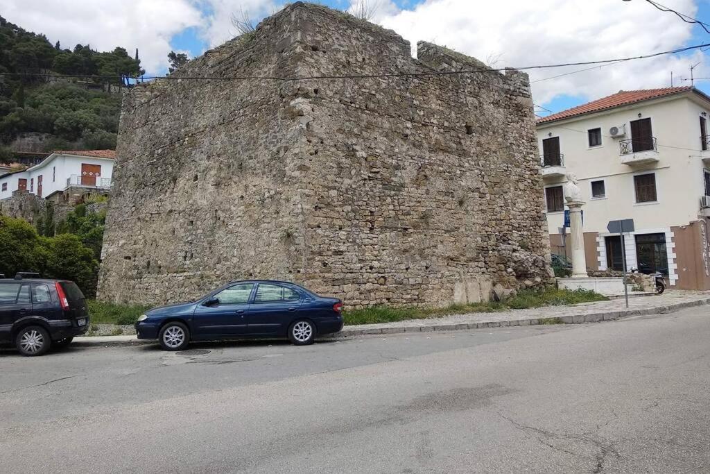 Naupactus Unique Harbor Apartment In A Stone House! Nafpaktos Ngoại thất bức ảnh