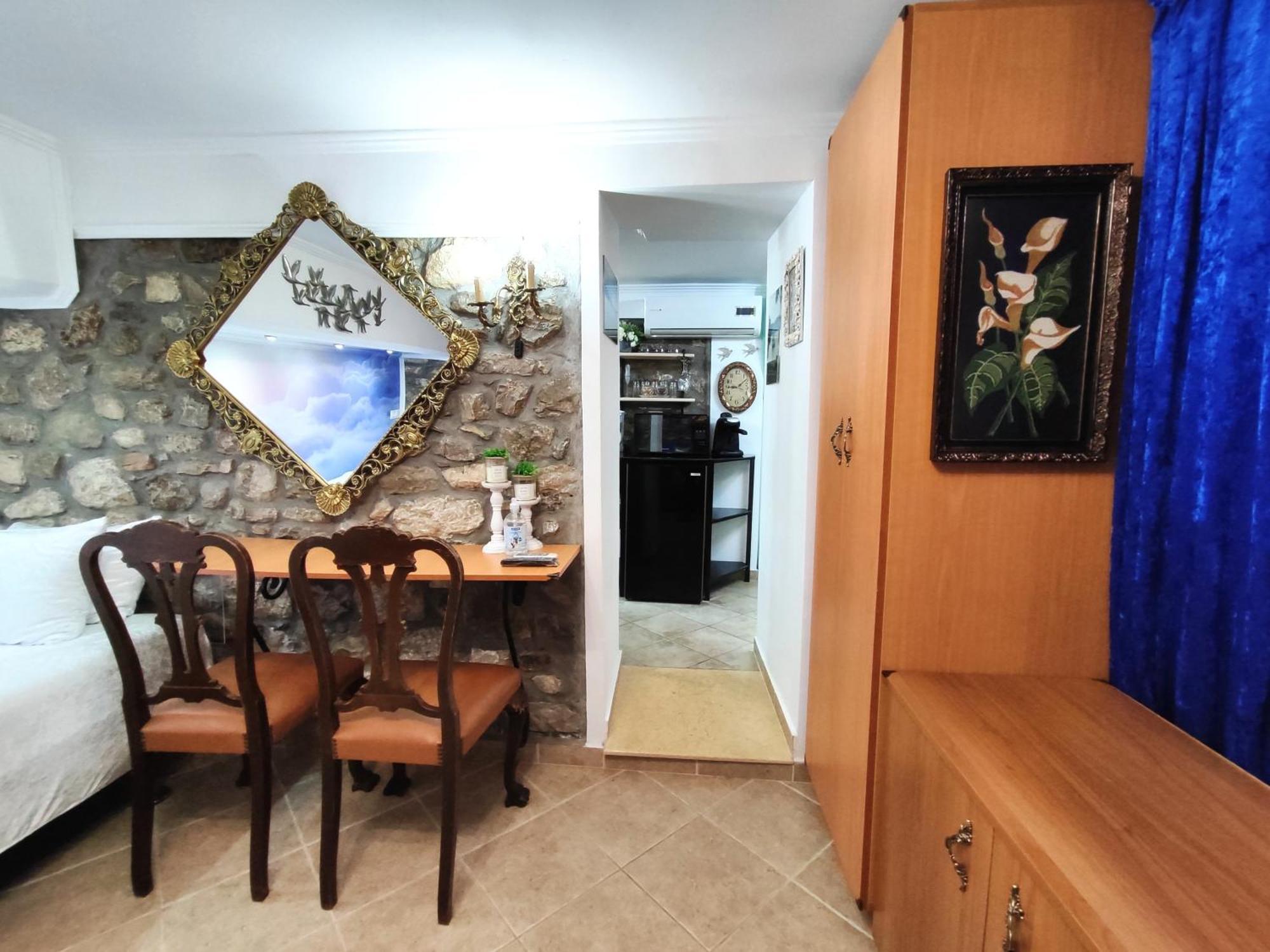 Naupactus Unique Harbor Apartment In A Stone House! Nafpaktos Ngoại thất bức ảnh