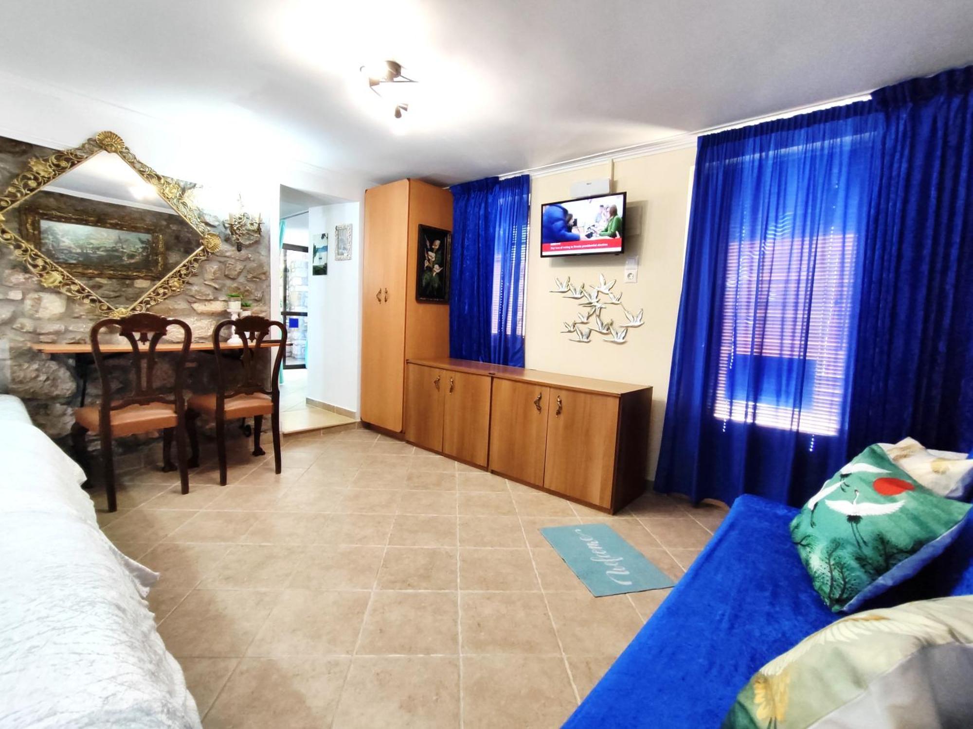 Naupactus Unique Harbor Apartment In A Stone House! Nafpaktos Ngoại thất bức ảnh